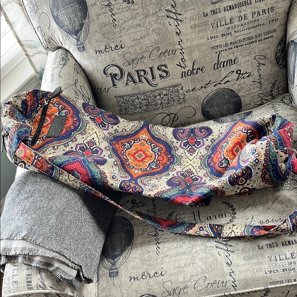 Vibrant Paisley Travel Bag
